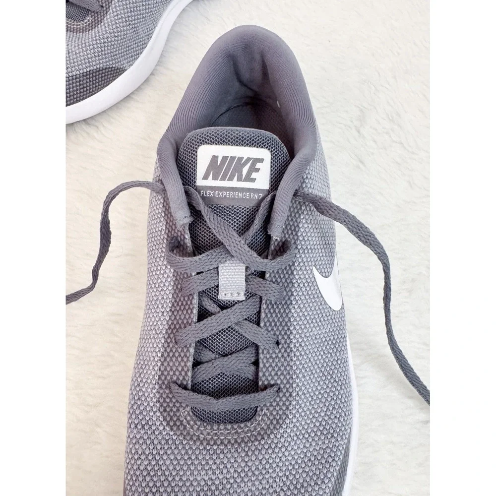 Nike Flex Experience RN 7 Shoes Womens Sz 8.5 Gray White Trainers Sneakers - Picture 7 of 9